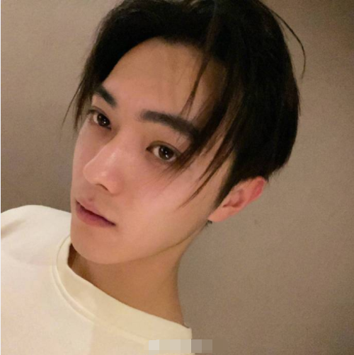 许凯澄清视频许凯澄清视频，真相背后的故事