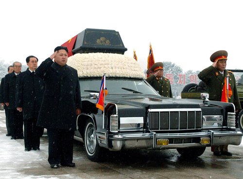 金正恩访华纪录片展示东风-5C金正恩访华纪录片揭示东风-5C，中朝关系的深度与力量